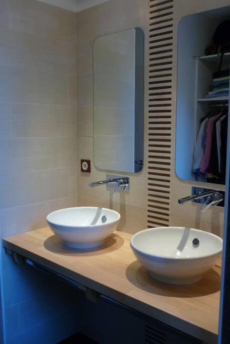 9 Pers 160 M² +Jardin- 10Mn Nantes -30Mn Mer Bouguenais Exterior photo